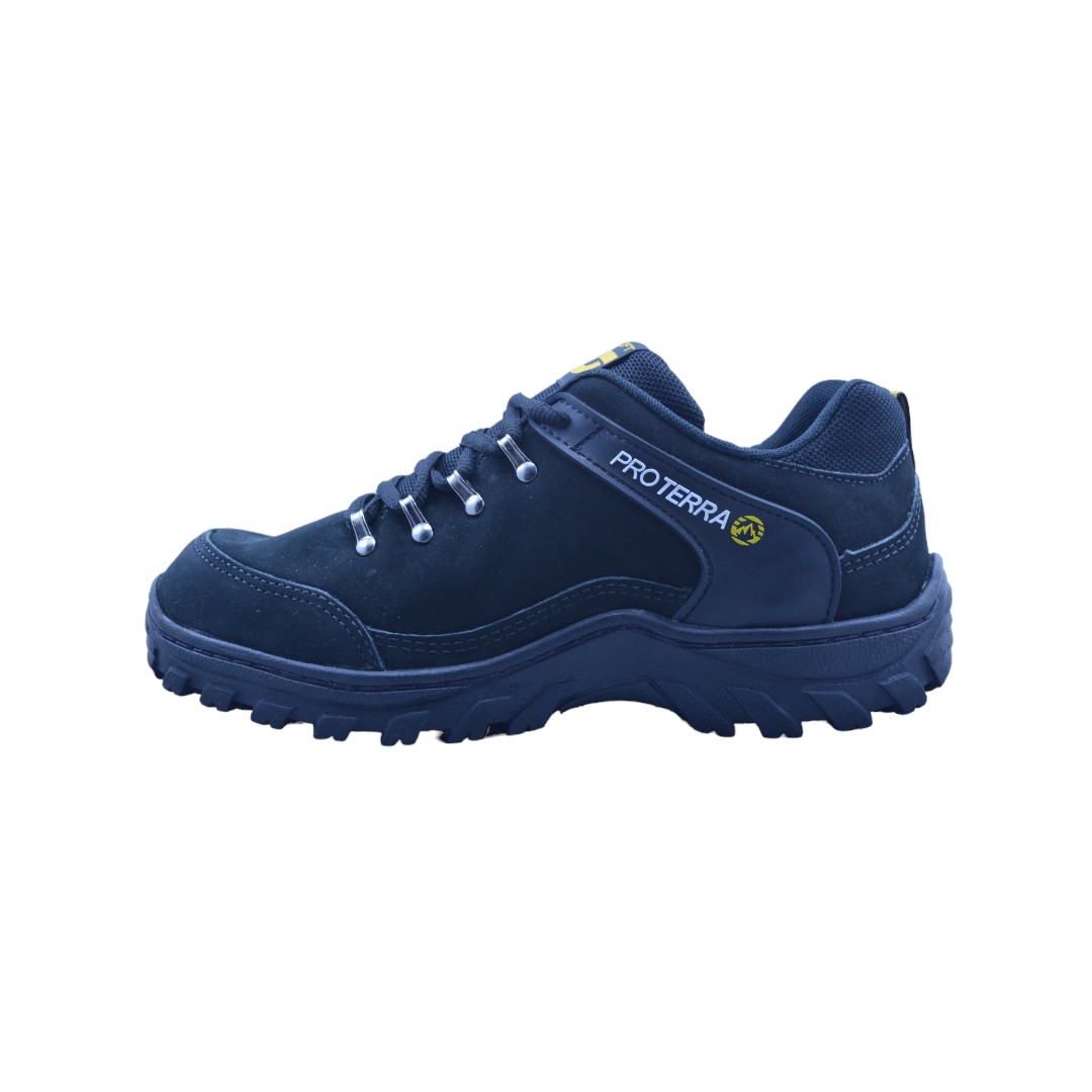 Articulo 1652<br>ZAPATILLA TREKKING – SOFT – 40/45 <br>Color 001 NEGRO <br> <span class='titulo_secundario' style='background-color:white;color:black;margin-top:7px; margin-bottom:0px;font-size:20px;'>Precio del Par</span>
