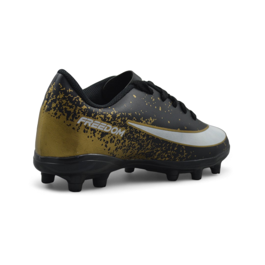 2089NEGRODORADO02-Photoroom