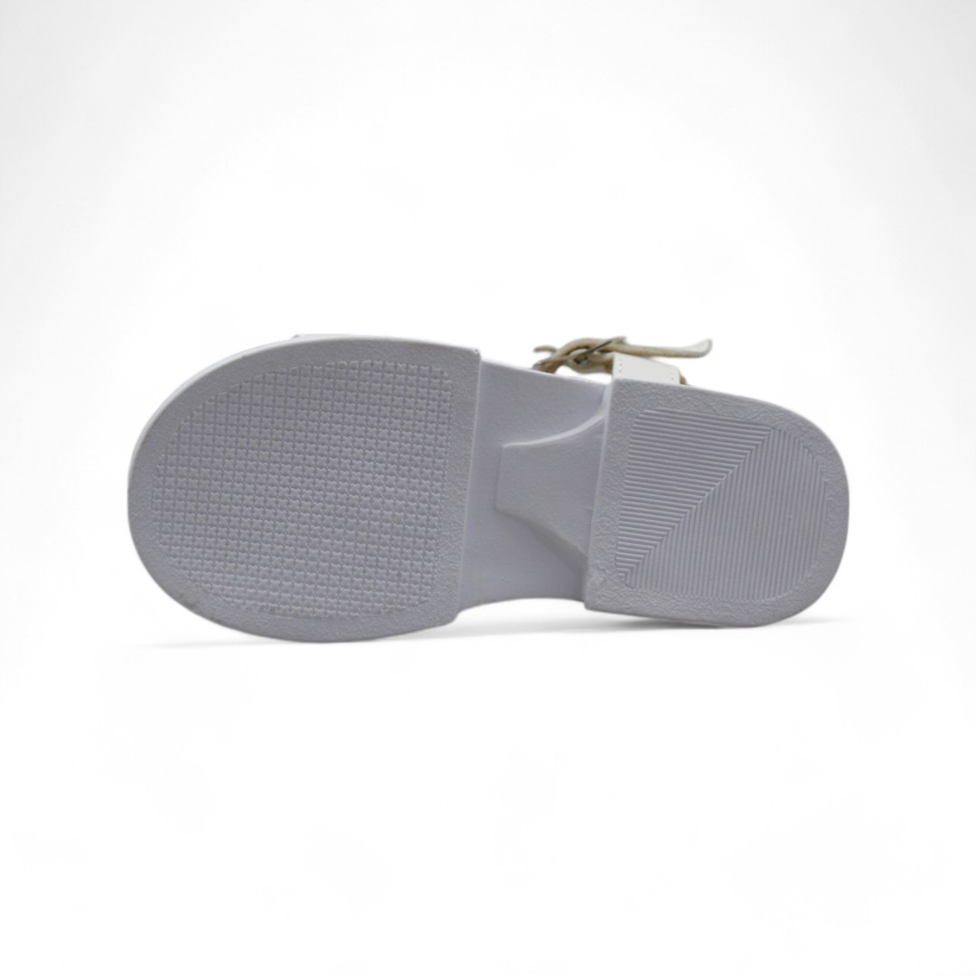 2353BLANCOORO03-Photoroom