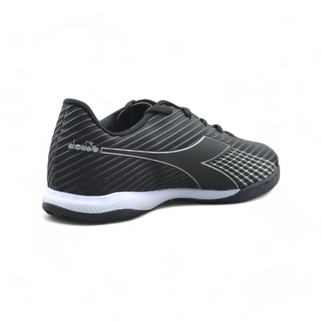 2315NEGROPLATA02-Photoroom