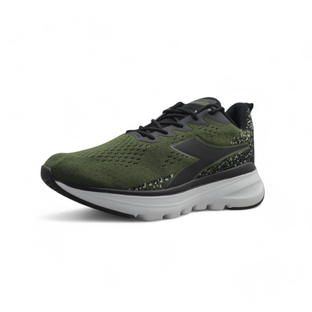 Articulo 2175<br>ZAPATILLA DEPORTIVA – DIADORA – 36/45 <br>Color 01311 VERDE MILITAR/NEGRO/BLANCO <br> <span class='titulo_secundario' style='background-color:white;color:black;margin-top:7px; margin-bottom:0px;font-size:20px;'>Precio del Par</span>
