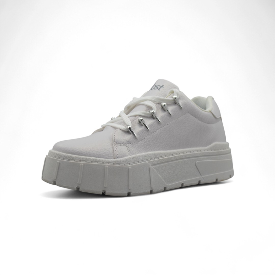 Articulo 2560<br>ZAPATILLA URBANA – HOST – 36/41<br>Color 21 BLANCO– <br> <span class='titulo_secundario' style='background-color:white;color:black;margin-top:7px; margin-bottom:0px;font-size:20px;'>Precio del Par</span>