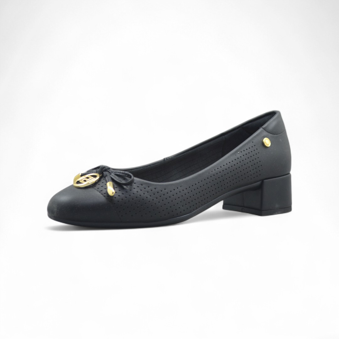 Articulo 2584<br>ZAPATO DAMA – BESTSELLER – 36/40<br>Color 001 NEGRO <br> <span class='titulo_secundario' style='background-color:white;color:black;margin-top:7px; margin-bottom:0px;font-size:20px;'>Precio del Par</span>