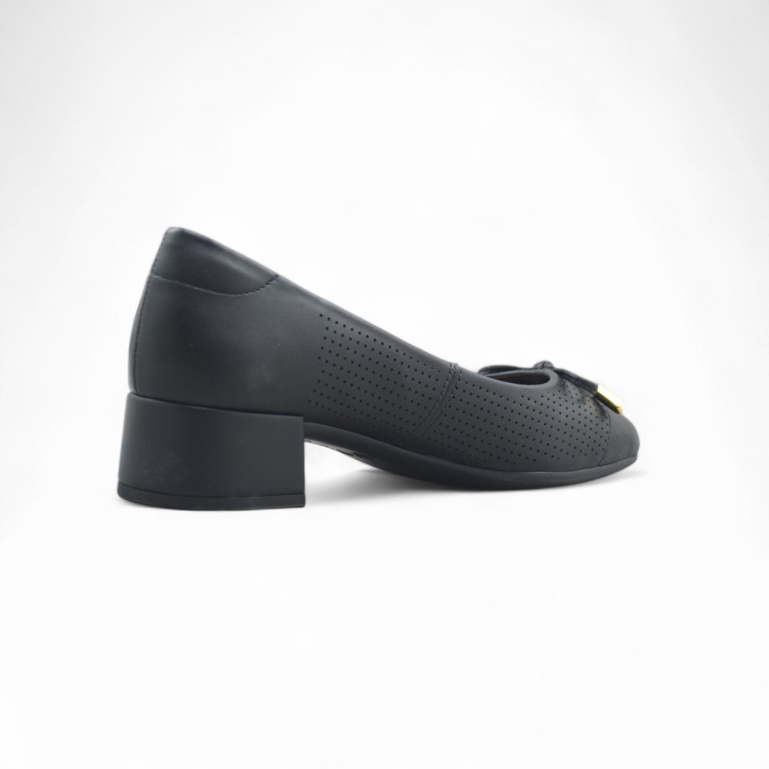 2584NEGRO02-Photoroom