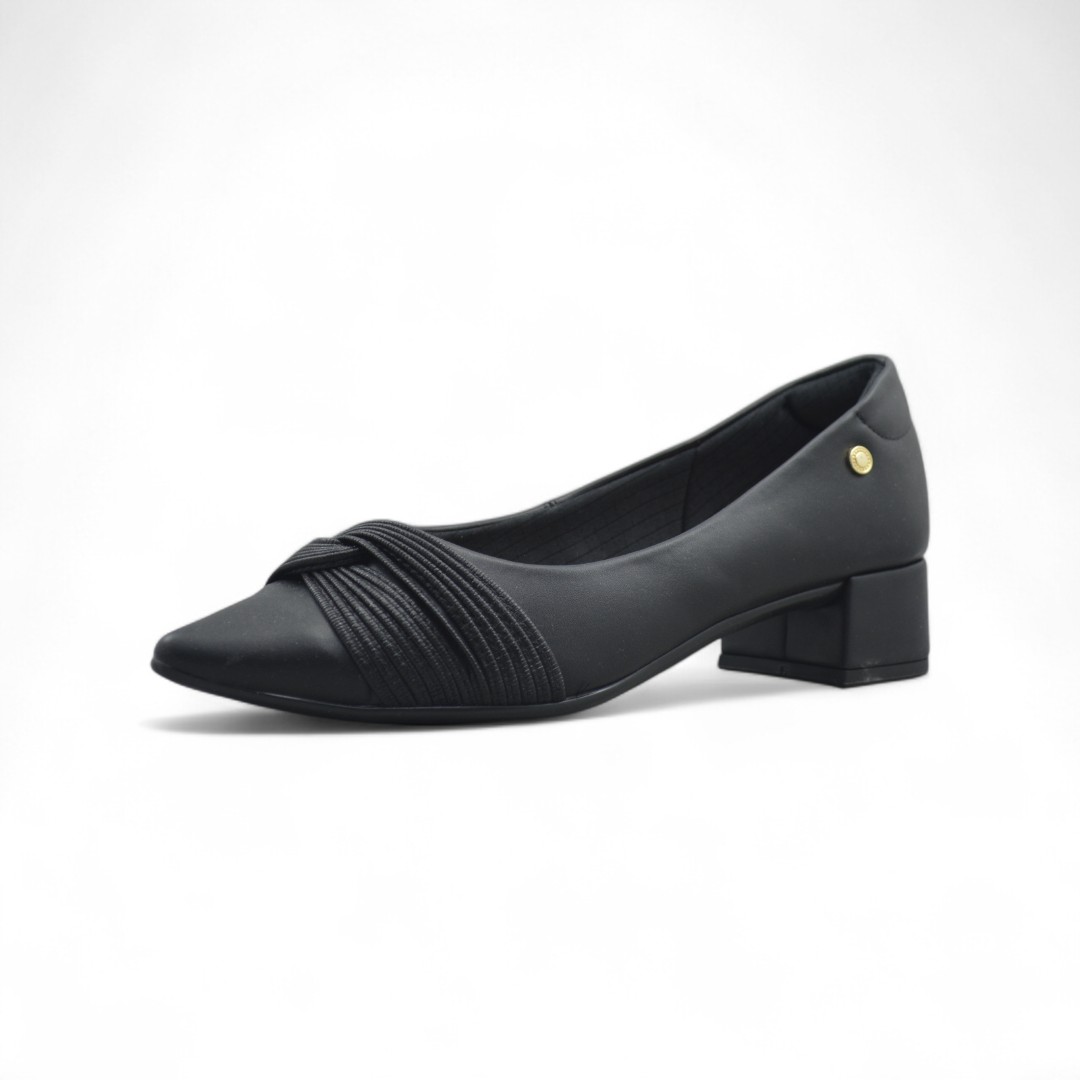 Articulo 2585<br>ZAPATO DAMA – BESTSELLER – 36/40<br>Color 001 NEGRO <br> <span class='titulo_secundario' style='background-color:white;color:black;margin-top:7px; margin-bottom:0px;font-size:20px;'>Precio del Par</span>