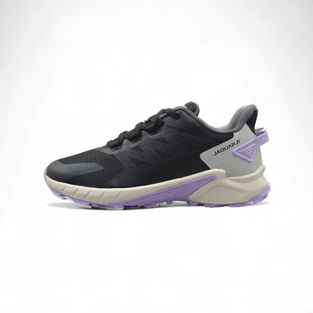 Articulo 2622<br>ZAPATILLA TREKKING – JAGUAR – 36/40 <br>Color 818 NEGRO / LILA <br> <span class='titulo_secundario' style='background-color:white;color:black;margin-top:7px; margin-bottom:0px;font-size:20px;'>Precio del Par</span>