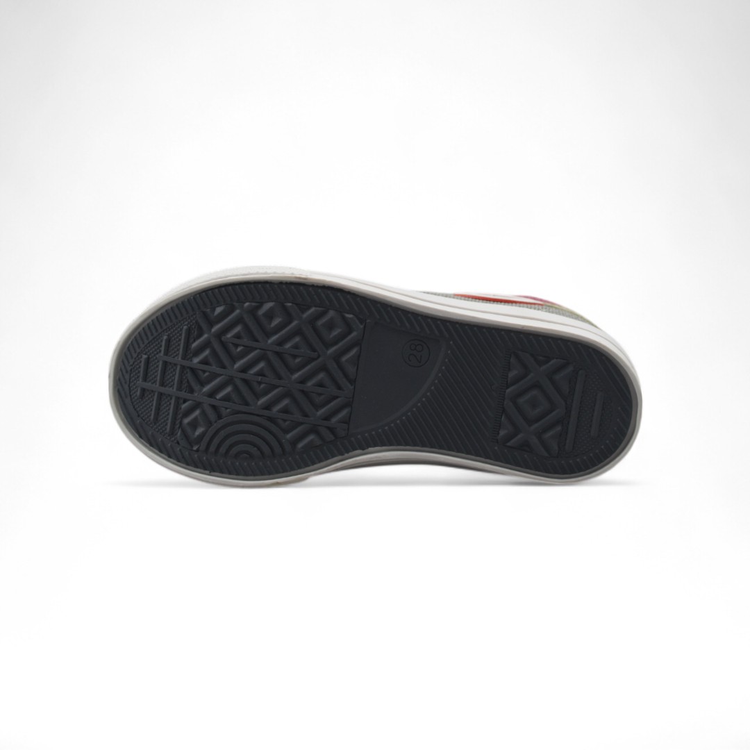 1585GRAFITOBORDO03-Photoroom