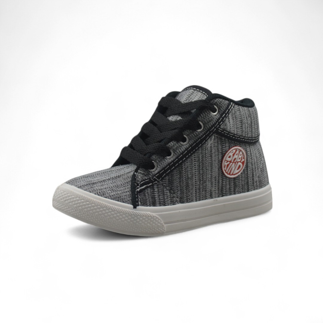 Articulo 1585<br>BOTA LONA – BABY KIND – 27/34 <br>Color 066 GRIS / NEGRO <br> <span class='titulo_secundario' style='background-color:white;color:black;margin-top:7px; margin-bottom:0px;font-size:20px;'>Precio del Par</span>
