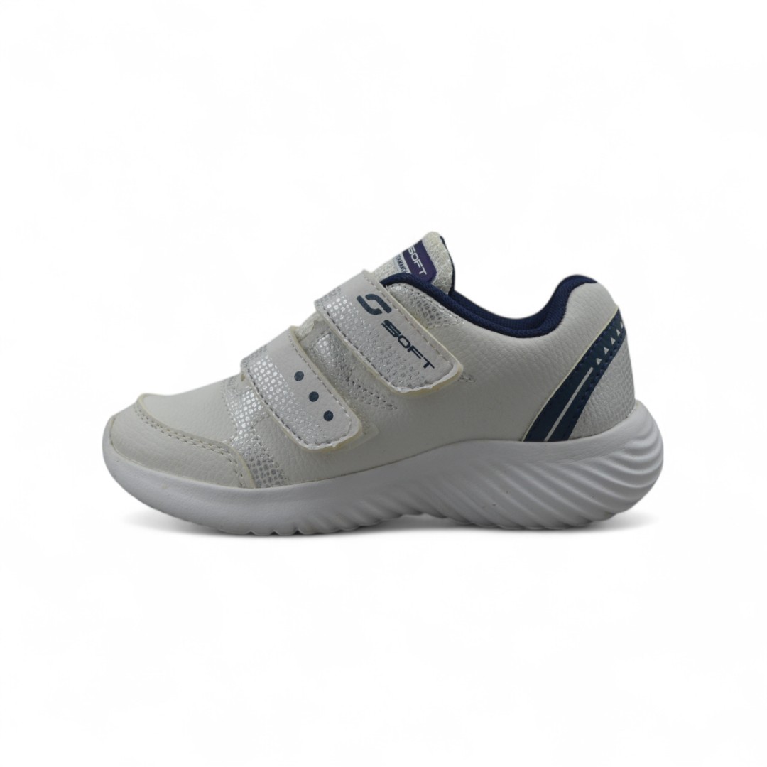 Articulo 1904<br>ZAPATILLA COLEGIAL – SOFT – 27/35 <br>Color 831 BLANCO / AZUL <br> <span class='titulo_secundario' style='background-color:white;color:black;margin-top:7px; margin-bottom:0px;font-size:20px;'>Precio del Par</span>