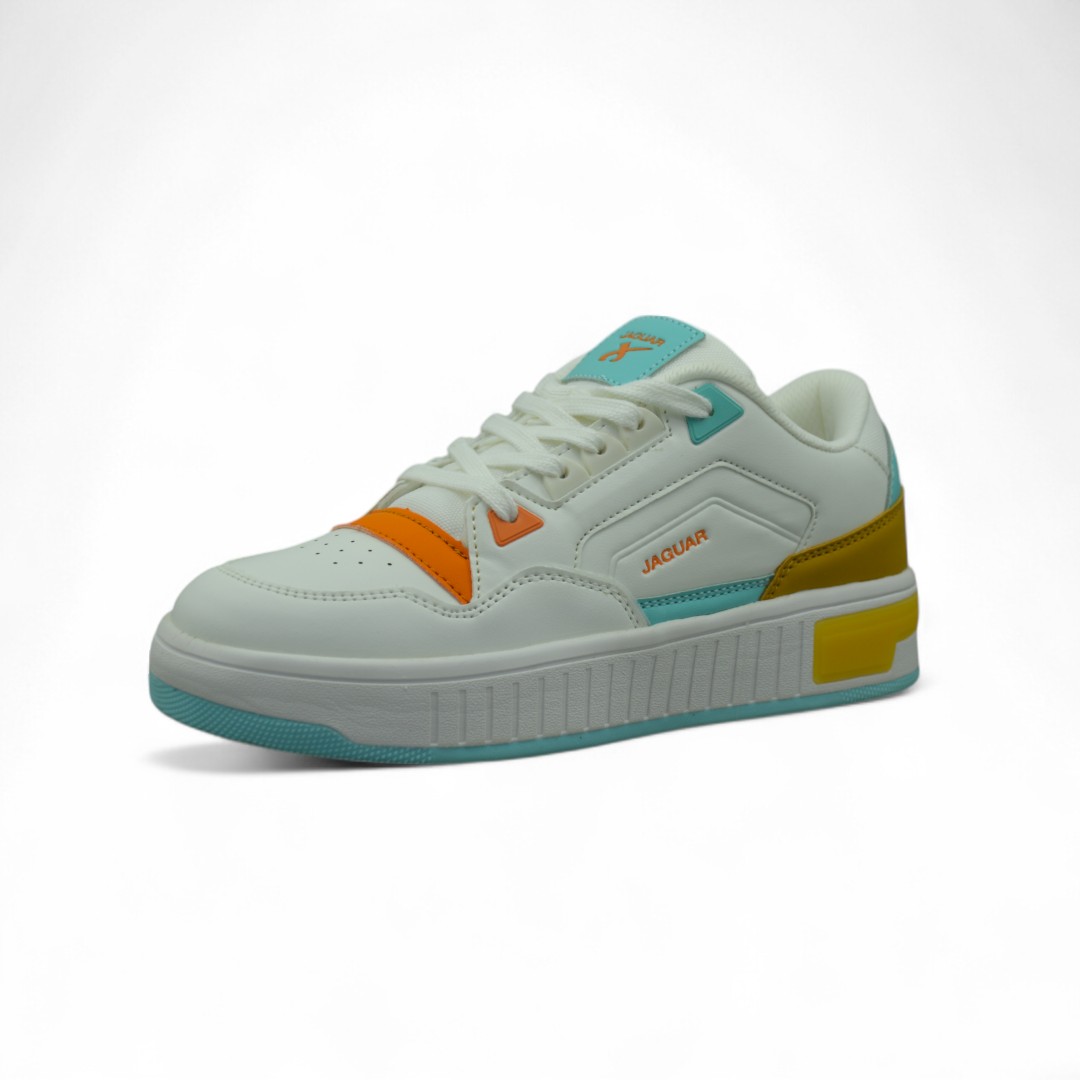 Articulo 2592<br>ZAPATILLA URBANA – JAGUAR – 35/40<br>Color 755 BLANCO/CELESTE <br> <span class='titulo_secundario' style='background-color:white;color:black;margin-top:7px; margin-bottom:0px;font-size:20px;'>Precio del Par</span>