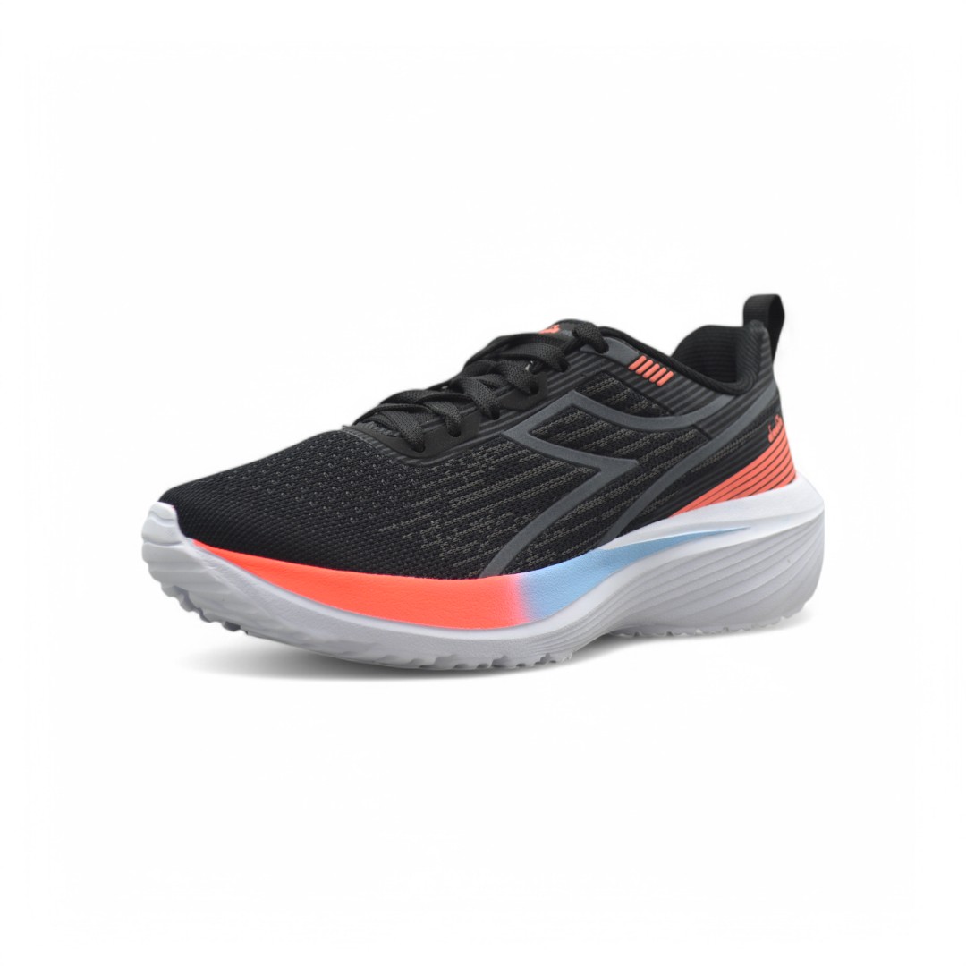 Articulo 2464<br>ZAPATILLA DEPORTIVA – DIADORA – 36/44<br>Color 072 NEGRO / CORAL <br> <span class='titulo_secundario' style='background-color:white;color:black;margin-top:7px; margin-bottom:0px;font-size:20px;'>Precio del Par</span>