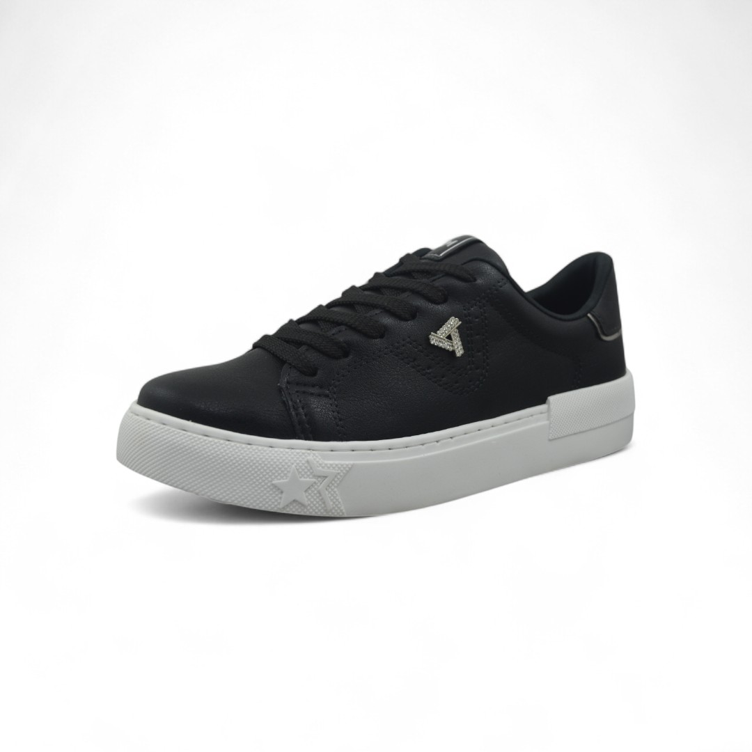 Articulo 2651<br>ZAPATILLA URBANA – VIA MARTE – 36/40<br>Color 127 NEGRO / NEGRO <br> <span class='titulo_secundario' style='background-color:white;color:black;margin-top:7px; margin-bottom:0px;font-size:20px;'>Precio del Par</span>