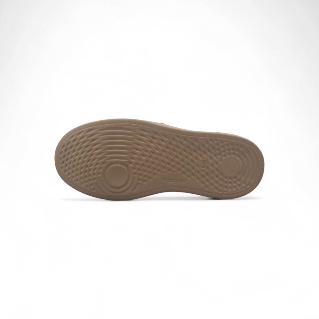 2687NEGROCARAMELO03-Photoroom