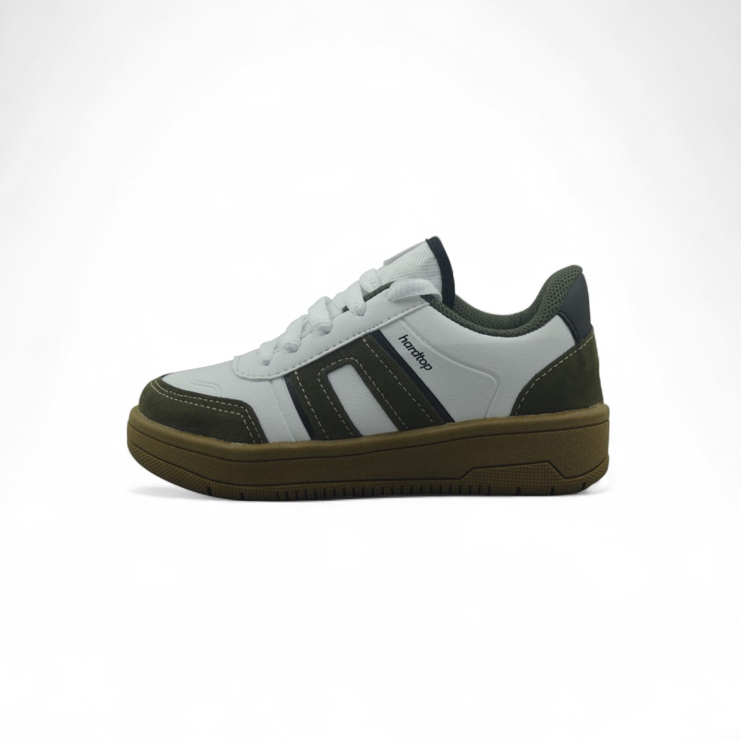 Articulo 2705<br>ZAPATILLA URBANA – HARD TOP – 29/35<br>Color 01129 BLANCO / VERDE <br> <span class='titulo_secundario' style='background-color:white;color:black;margin-top:7px; margin-bottom:0px;font-size:20px;'>Precio del Par</span>