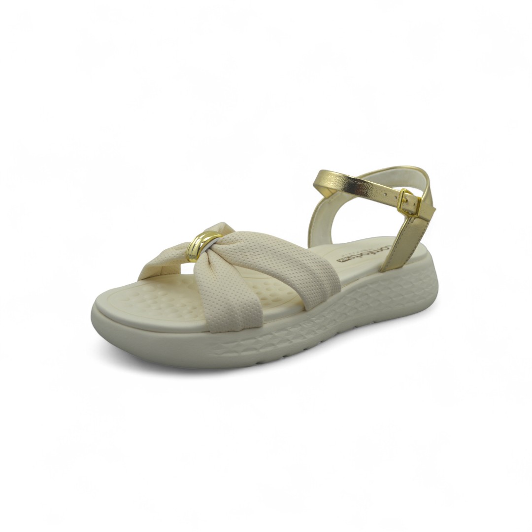 Articulo 2729<br>SANDALIA DAMA – CONFORT FLEX – 36/40<br>Color 00501 COCONUT/ORO <br> <span class='titulo_secundario' style='background-color:white;color:black;margin-top:7px; margin-bottom:0px;font-size:20px;'>Precio del Par</span>